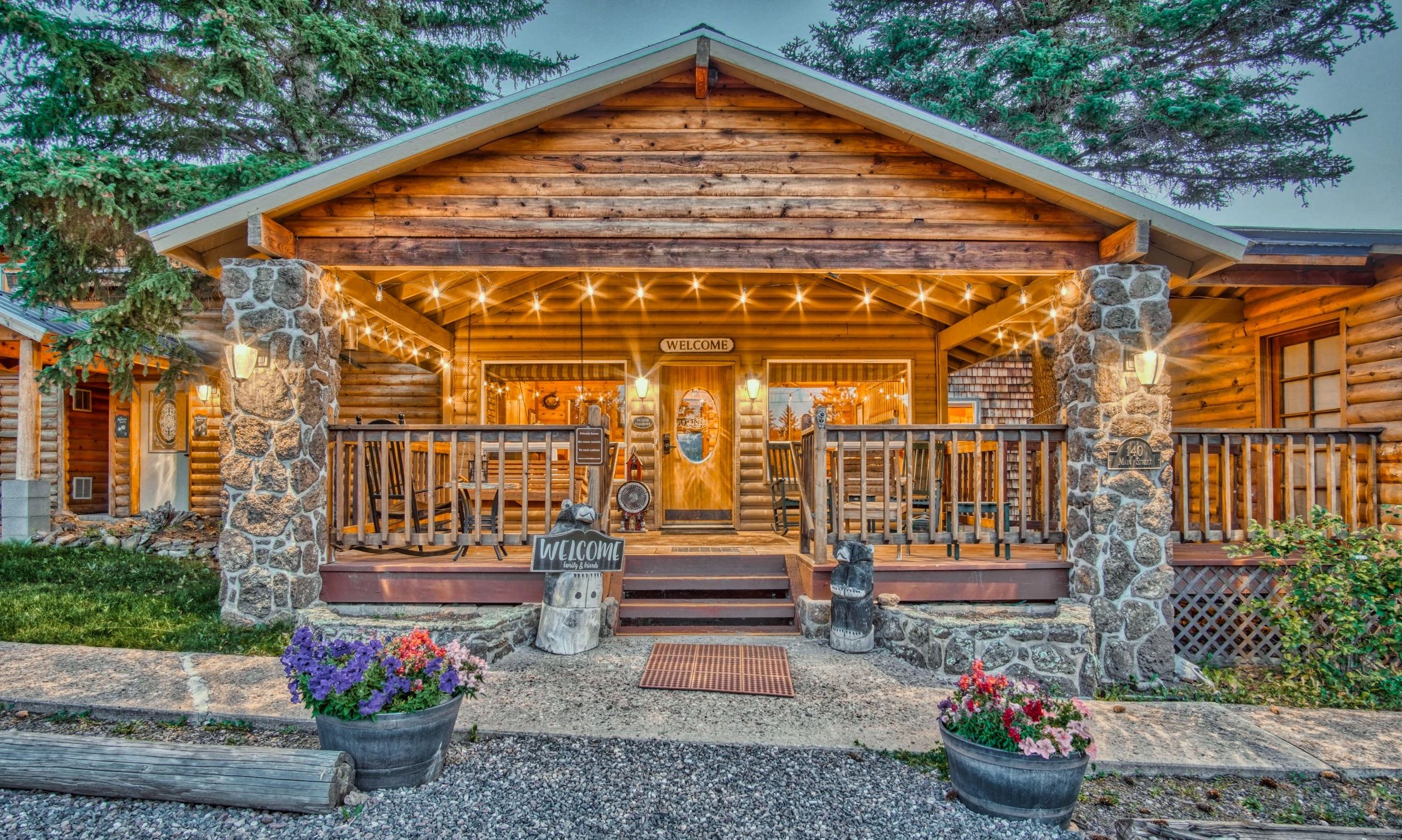 White Mountain Lodge